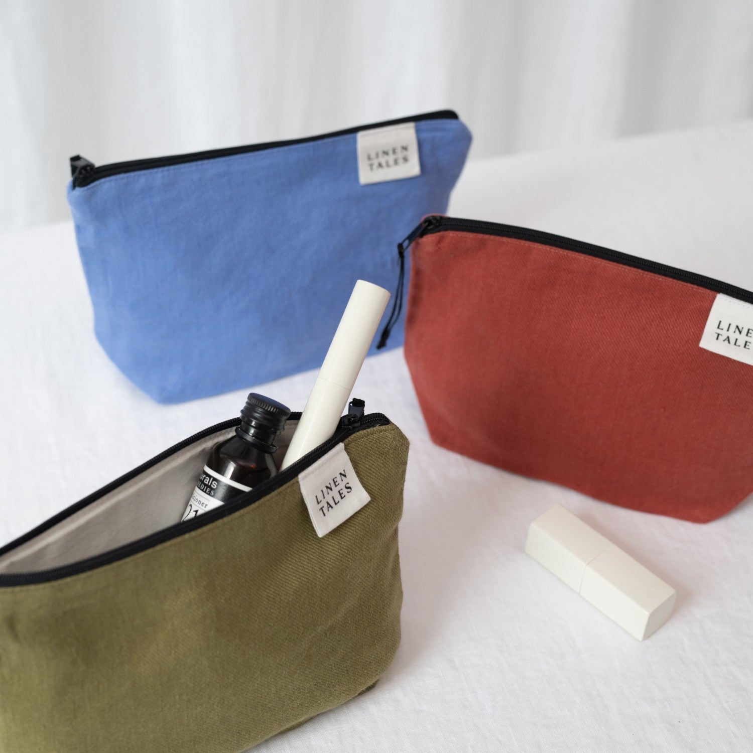 Kosmetiktasche, handgenäht, natürliches Leinen