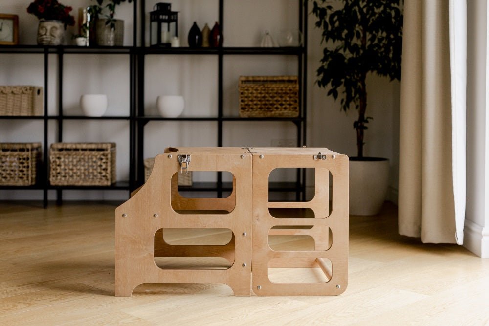 Lernturm multifunktional in Retro-Edition vom lettischen Herstellers Duck Woodworks