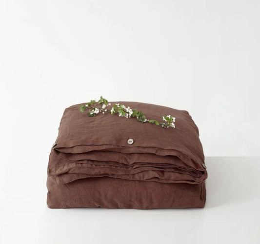 Hochwertiger Bettbezug aus 100% Leinen Chocolate in skandinavischem Stil des litauischen Herstellers Linen Tales