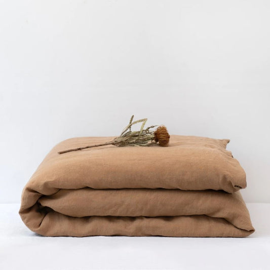 Hochwertiger Bettbezug aus 100% Leinen Camel in skandinavischem Stil des litauischen Herstellers Linen Tales