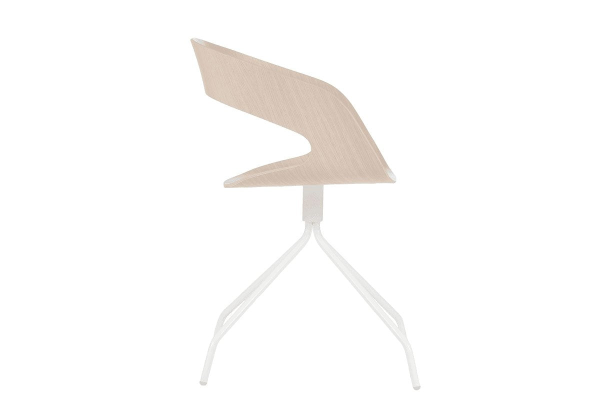 Drehbarer Esszimmerstuhl CHAT SWIVEL Birke mit weißen Beinen, freigestellt, Seitenansicht