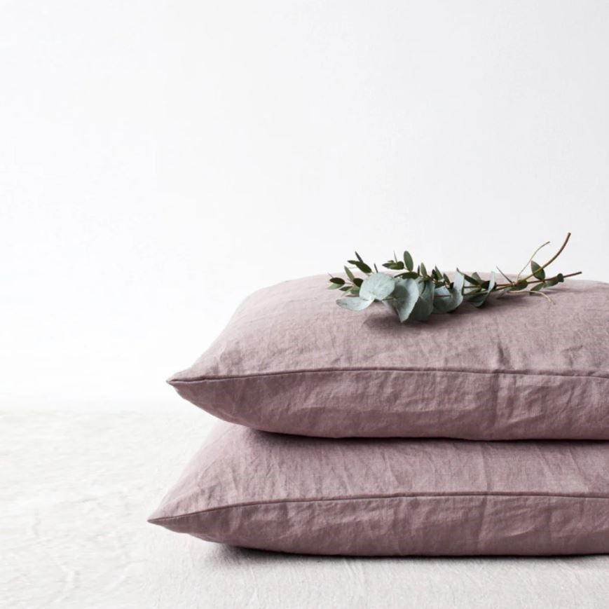 Hochwertiger Kopfkissenbezug aus 100% Leinen Ashes of Roses in skandinavischem Stil des litauischen Herstellers Linen Tales