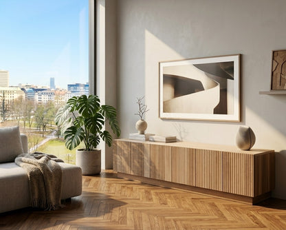 TV-Sideboard RIFF 218 cm in Eiche hell des Herstellers Radis in einem hellen Wohnzimmer