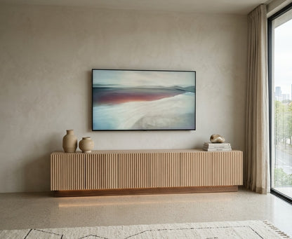 TV-Sideboard RIFF 218 cm in heller Eiche des Herstellers Radis in einem modernen Wohnzimmer