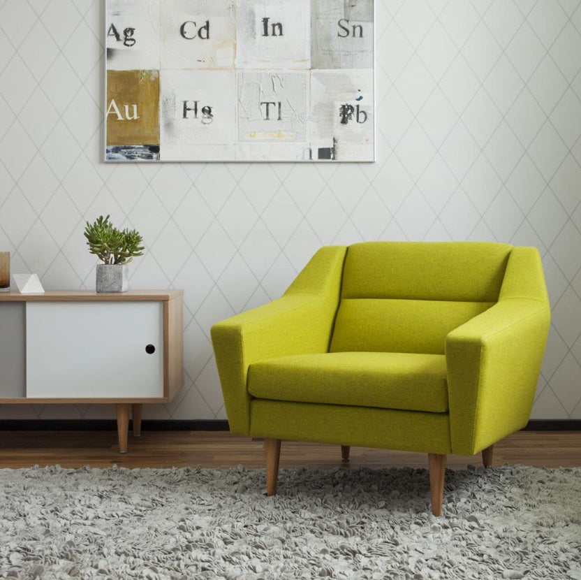 Skandinavische Möbel sind ergonomisch optimal geformt - im Bild: Sessel VOOG von Oot-Oot