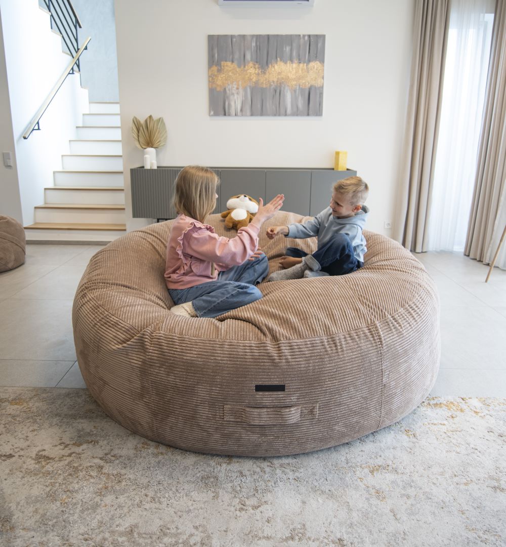 Sitzsack XXL vom litauischen Hersteller Slowdown: Das Modell ROLL 190