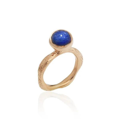 BLOSSOM - Knospen - Ring Silber vergoldet BLOSSOM - Knospen - Ring silber, handgefertigt, mit blauem Lapislazuli Schmuckstein, Ringschaft ist einem Blumenstengel nachempfunden. - noor disain