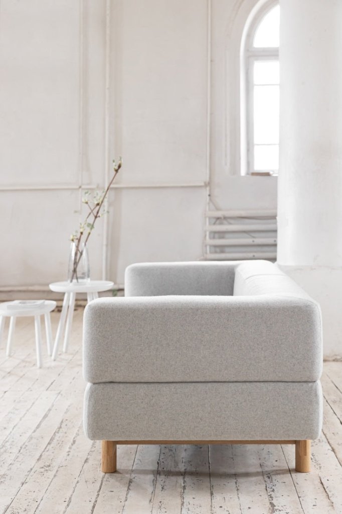 Zweisersofa ALCHEMIST des litauischen Herstellers Emko