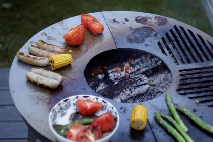 Grillplatte zweiteilig aus Rohstahl - noor disain