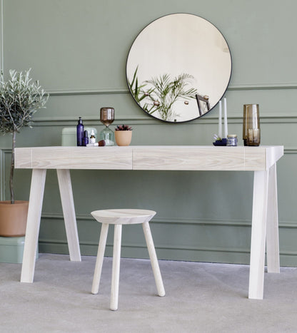 Hocker NAïVE - noor disain