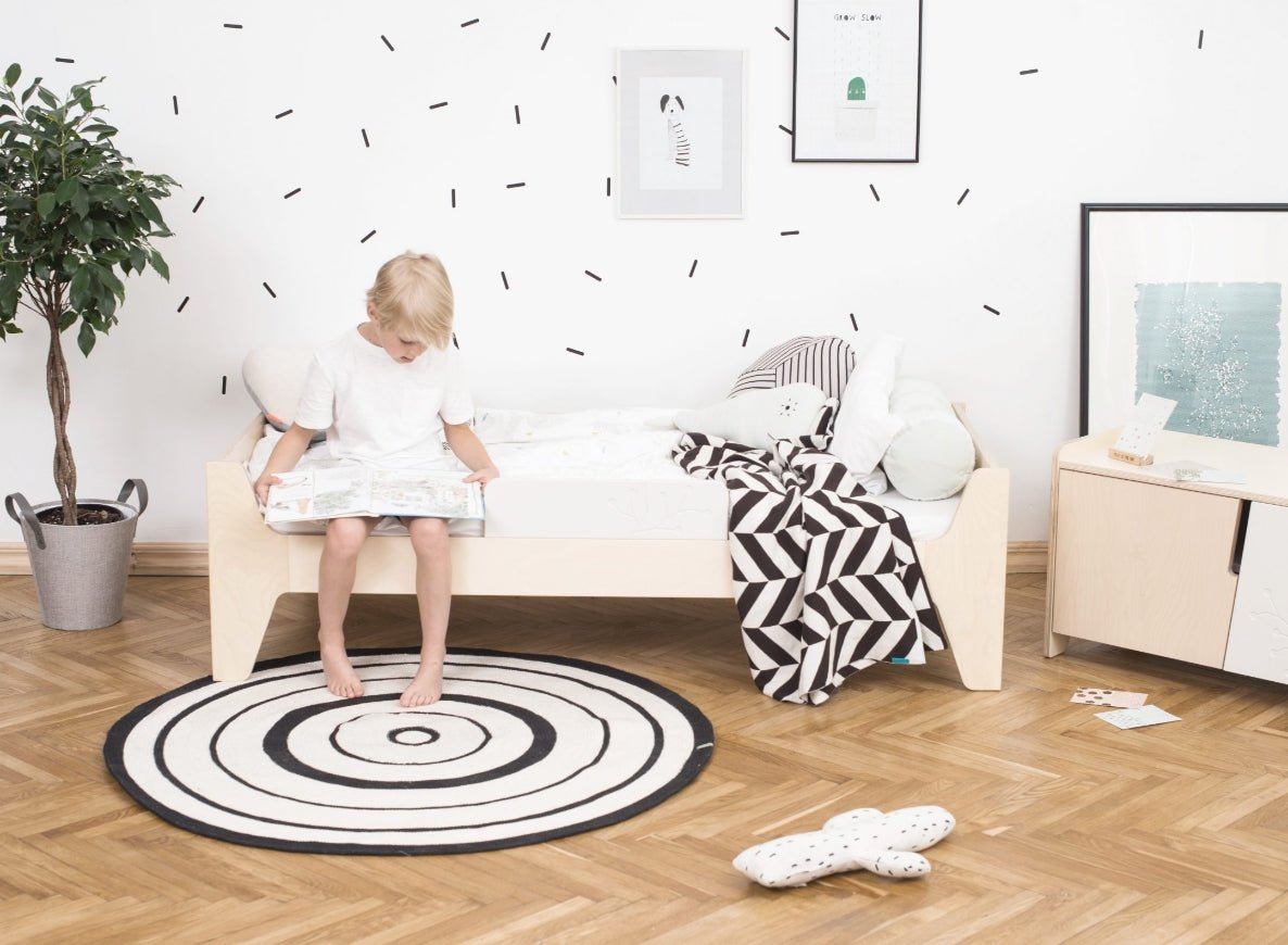 Juniorbett LIENE - noor disain