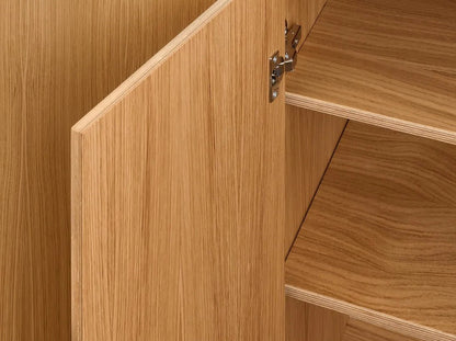 Detailansicht geöffnete Schubladen von Kleiderschrank NOBLE