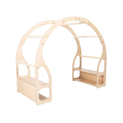 Montessori Spielbogen im skandinavischen Design des lettischen Herstellers Montessori House Bed