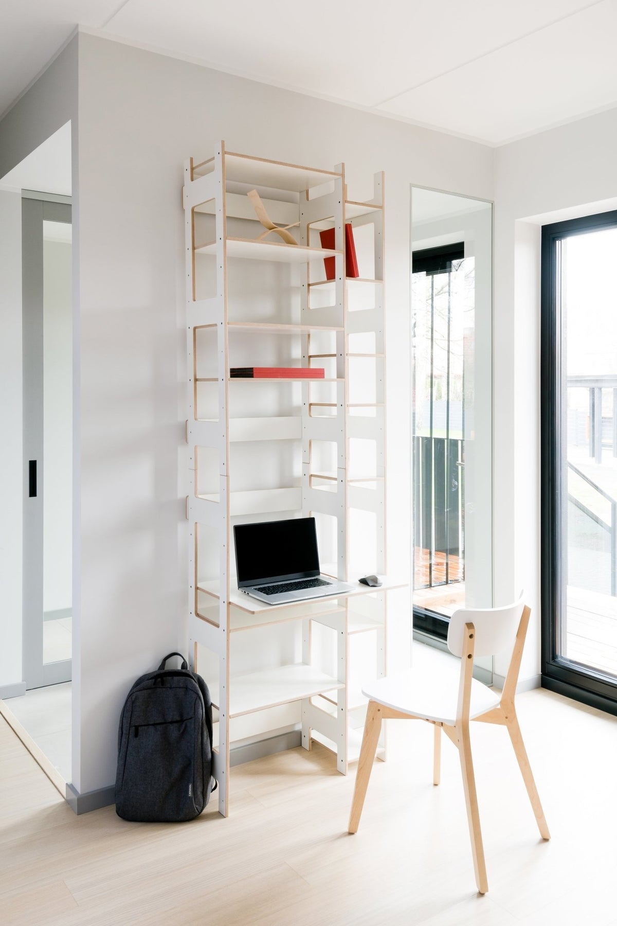 Regal LIFT - noor disain