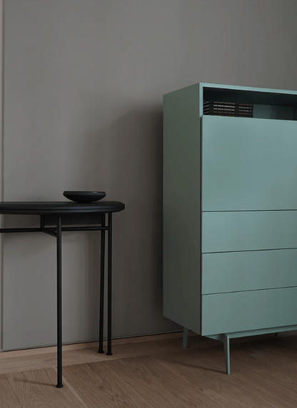 Sekretär Rombi im skandinavischen Design des lettischen Herstellers Mint Furniture