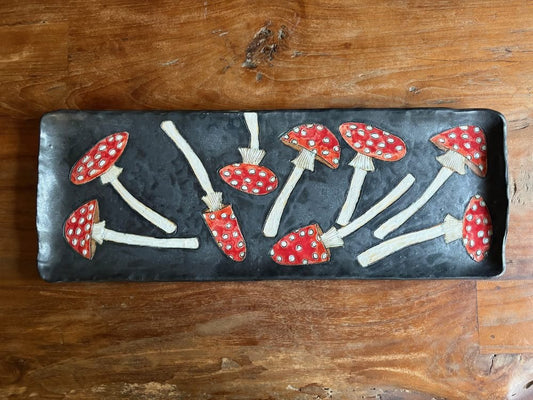 Servierplatte Fliegenpilz, Keramik, handgemacht