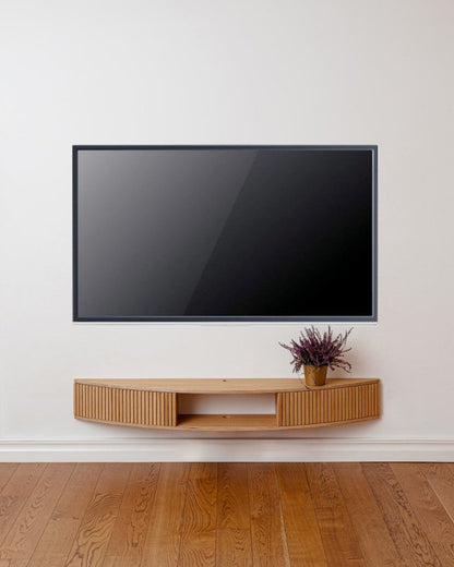 TV-Sideboard FLOATY CURVED Eichenfurnier des estnischen Herstellers Radis